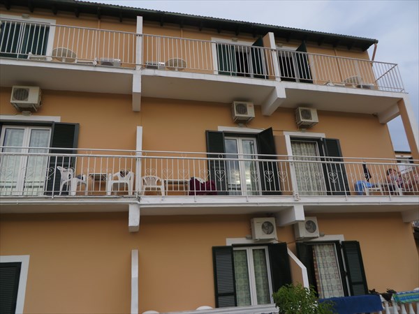 033-Балконы отеля